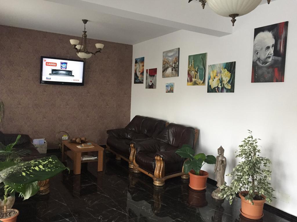 Hotel Nova Residence Popesti-Leordeni Esterno foto