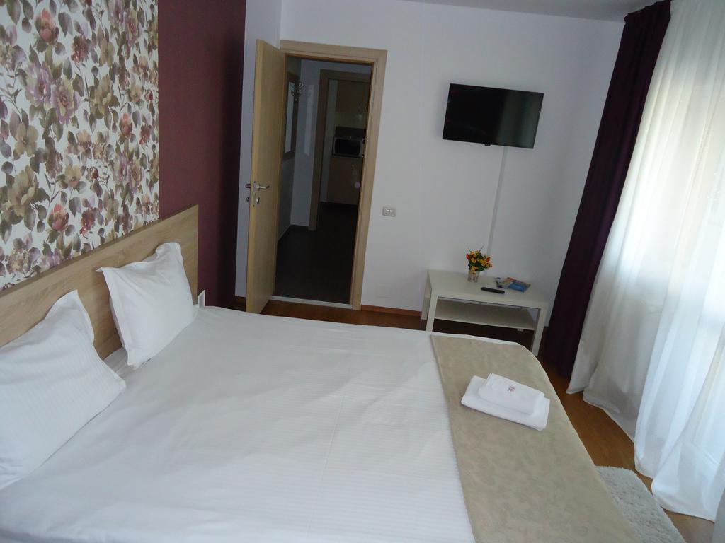 Hotel Nova Residence Popesti-Leordeni Esterno foto